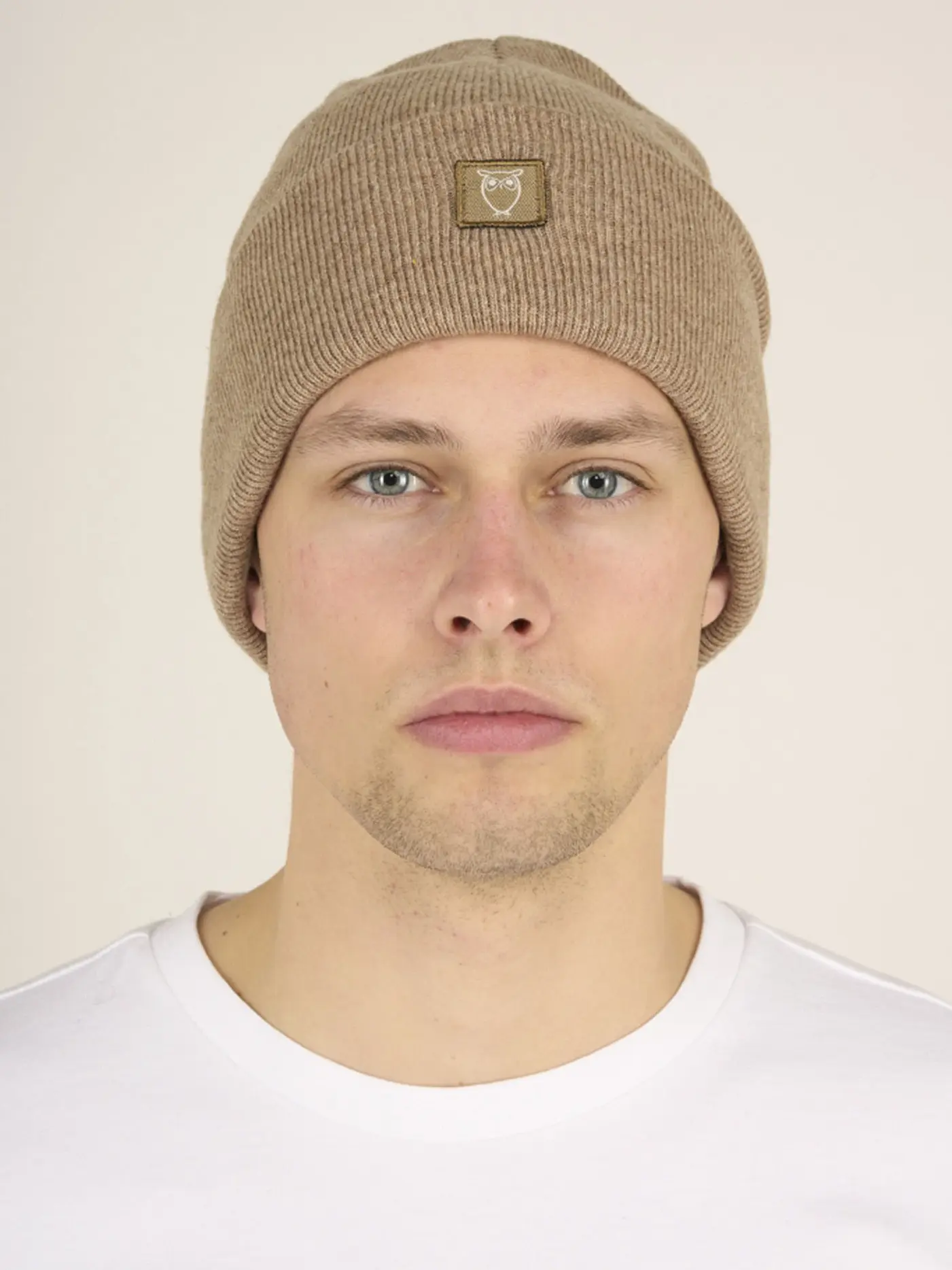 KNOWLEDGE COTTON APPAREL | Mütze - Haube Leaf | beige